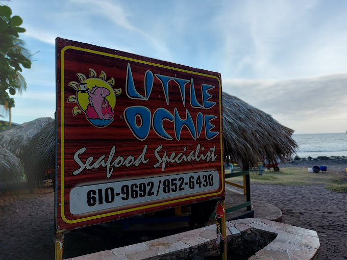 Little Ochie Seafood Restaurant & Bar